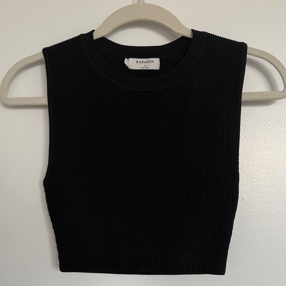 Aritzia babaton cropped top black small